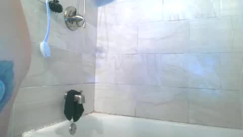 Payton kelly online show from October 2025 01:06:01 AM