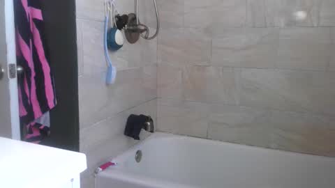 Payton kelly online show from February 2026 03:37:02 PM