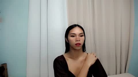 CALL ME YUMLEXX online show from July 2026 10:21:02 AM