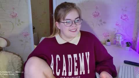 Snapshot of yumm_lolly chatting on October 2025 05:46:01 PM Polly online show from October 2025 05:46:01 PM