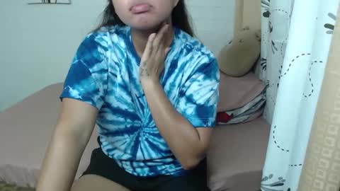 Snapshot of yummy_chesca chatting on February 2025 12:30:02 AM yummy chesca online show from February 2025 12:30:02 AM
