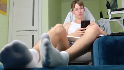 Snapshot of yummyalexxx chatting on November 2025 01:49:02 PM Alex online show from November 2025 01:49:02 PM