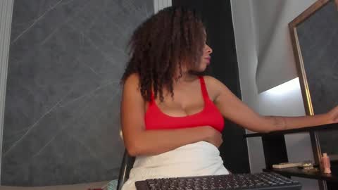 Snapshot of yummyduo chatting on February 2025 03:08:01 PM Yummyduo online show from February 2025 03:08:01 PM