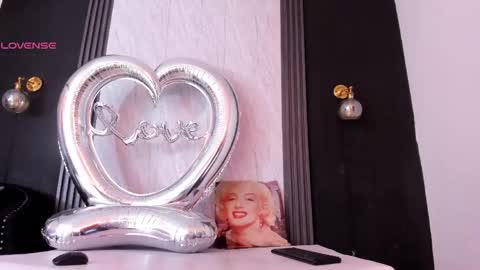 Snapshot of yummyduo chatting on May 2026 11:48:01 AM Yummyduo online show from May 2026 11:48:01 AM