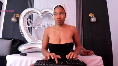 Snapshot of yummyduo chatting on May 2026 11:05:02 AM Yummyduo online show from May 2026 11:05:02 AM