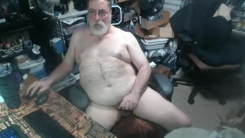 yummyflguy online show from June 2026 06:12:01 PM