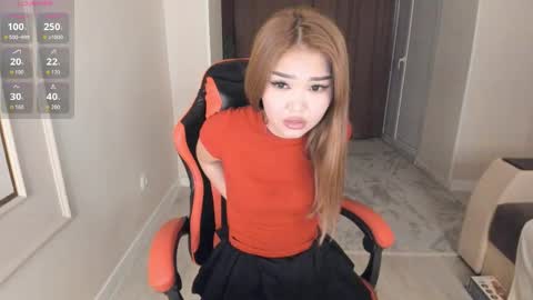Snapshot of yun_li chatting on June 2026 03:23:01 PM YunLi online show from June 2026 03:23:01 PM