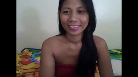 yuna_05 online show from March 2026 01:33:01 PM