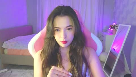 Yuna online show from November 2025 01:16:01 AM