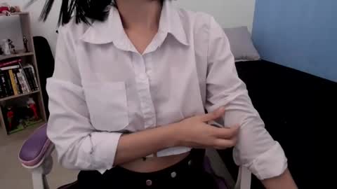 Snapshot of yunablack chatting on December 2024 07:03:02 PM Yuna online show from December 2024 07:03:02 PM