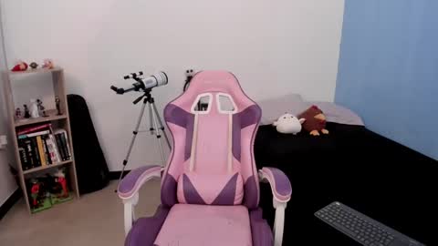 Snapshot of yunablack chatting on January 2025 11:58:02 AM Yuna online show from January 2025 11:58:02 AM