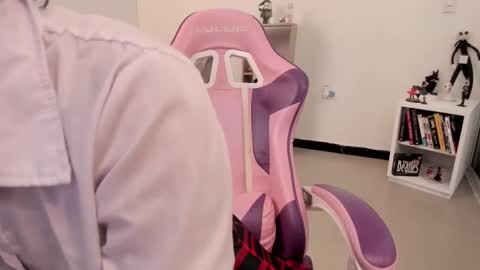 Snapshot of yunablack chatting on January 2025 07:00:01 PM Yuna online show from January 2025 07:00:01 PM