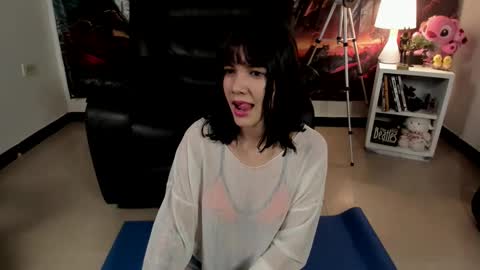 Yuna online show from May 2026 10:53:01 AM