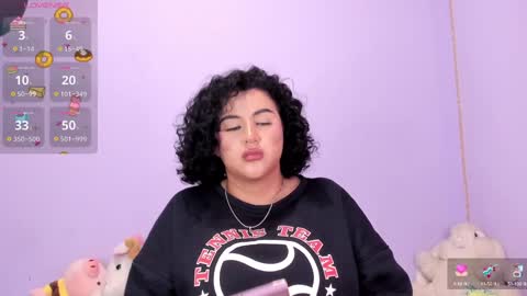 yunahott_ online show from February 2025 05:52:01 AM