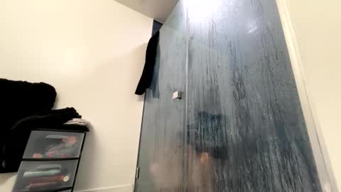 Snapshot of yungfemslut chatting on March 2026 04:18:01 AM BbyTSSLut online show from March 2026 04:18:01 AM