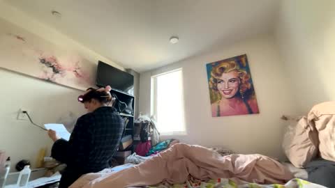 BbyTSSLut online show from May 2026 12:52:02 AM
