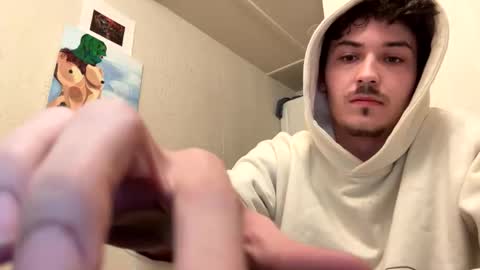 yungstudbev online show from November 2025 03:49:02 AM