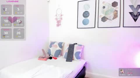 Yunna online show from October 2025 11:39:02 AM