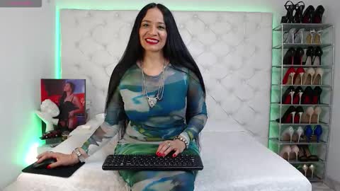 Snapshot of yury_m2_ chatting on October 2025 02:53:01 AM 2 online show from October 2025 02:53:01 AM