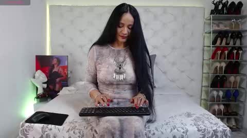 Snapshot of yury_m2_ chatting on October 2025 02:59:01 AM 2 online show from October 2025 02:59:01 AM