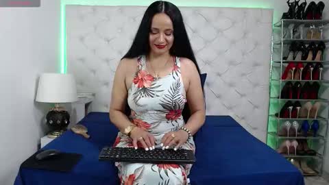 Snapshot of yury_m2_ chatting on November 2025 04:03:02 AM 2 online show from November 2025 04:03:02 AM