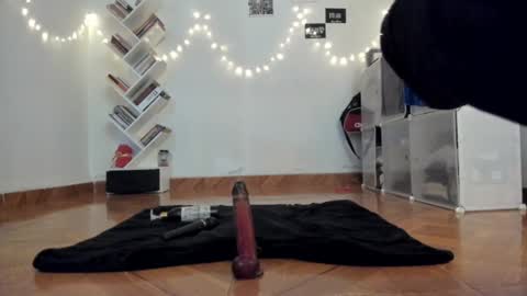 Snapshot of yury_sun chatting on December 2024 08:26:02 PM paola online show from December 2024 08:26:02 PM