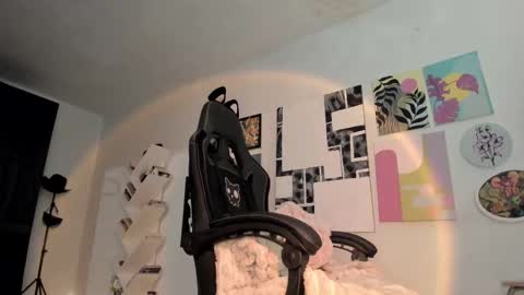 Snapshot of yury_sun chatting on September 2025 02:55:02 AM paola online show from September 2025 02:55:02 AM
