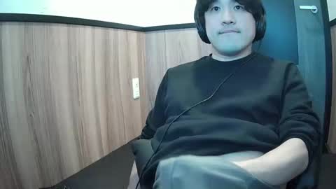 Snapshot of yuta2231 chatting on March 2026 01:44:01 AM Yuta online show from March 2026 01:44:01 AM