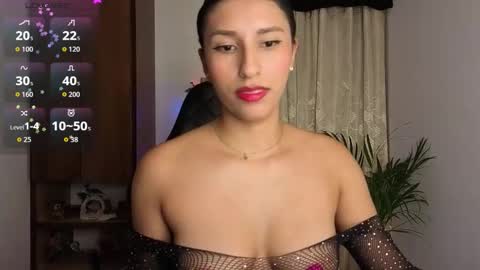 Snapshot of yuziidreams chatting on March 2026 02:39:01 AM yuzii Im new to these pages so I hope you guys are kind to me. online show from March 2026 02:39:01 AM