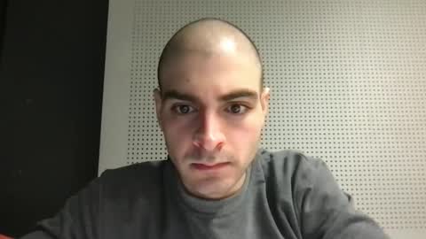 Snapshot of yvesbunnny chatting on December 2025 05:30:01 PM yvesbunnny online show from December 2025 05:30:01 PM