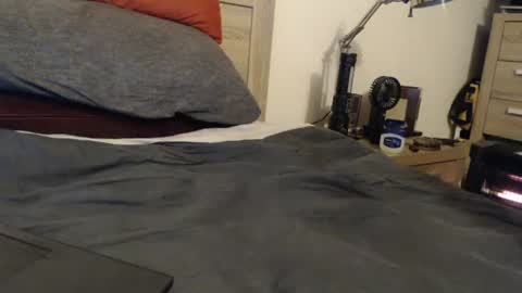 Snapshot of yzf76 chatting on March 2026 10:47:02 PM YZF online show from March 2026 10:47:02 PM