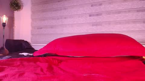 Zoe  online show from January 2025 09:17:02 AM