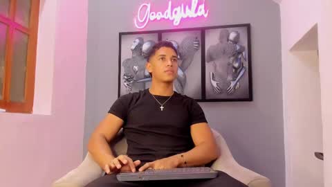 Zac Dehaan online show from October 2025 03:05:01 AM