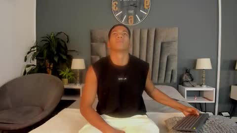 Snapshot of zac_haynes chatting on October 2025 03:18:01 AM zac online show from October 2025 03:18:01 AM