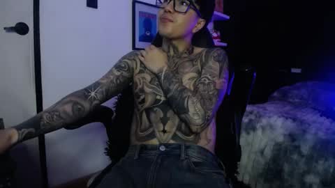 Snapshot of zac_muller1 chatting on November 2025 08:44:01 AM zac_muller1 online show from November 2025 08:44:01 AM