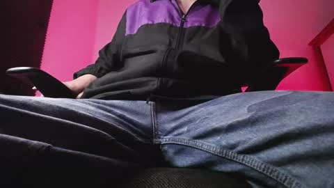 Snapshot of zac_watson chatting on October 2025 04:18:02 AM Zac Freelance model online show from October 2025 04:18:02 AM