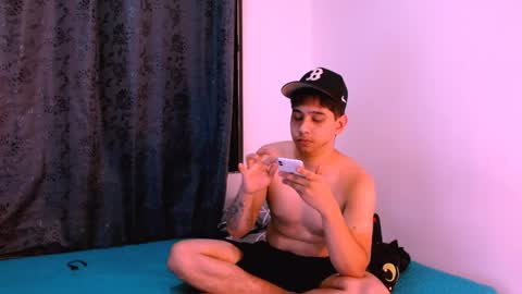zacck_evans online show from May 2026 03:13:01 AM