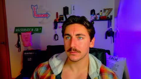 Zach Rhyder online show from November 2025 02:00:01 AM