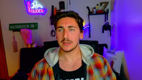 Snapshot of zach_rhyder chatting on May 2026 02:28:01 AM Zach Rhyder online show from May 2026 02:28:01 AM