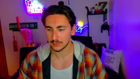 Snapshot of zach_rhyder chatting on May 2026 02:19:02 AM Zach Rhyder online show from May 2026 02:19:02 AM