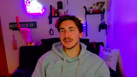 Snapshot of zach_rhyder chatting on May 2026 02:09:02 AM Zach Rhyder online show from May 2026 02:09:02 AM