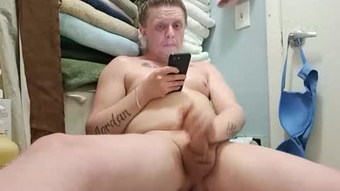 Snapshot of zachslime472 chatting on February 2026 09:47:02 AM zachslime472 online show from February 2026 09:47:02 AM