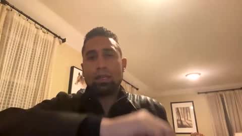 zachwest6864 online show from October 2025 01:57:01 AM