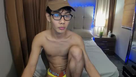 Snapshot of zack212003 chatting on September 2025 09:05:02 PM zack212003 online show from September 2025 09:05:02 PM