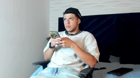 Zack Falcon online show from February 2026 08:07:01 PM