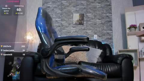 zack_joness10 online show from May 2026 03:44:01 AM