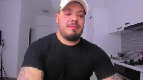 Snapshot of zackconnorsx chatting on March 2026 10:10:01 PM Zack online show from March 2026 10:10:01 PM