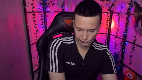 Snapshot of zackhandsome chatting on September 2025 06:35:01 AM Zack online show from September 2025 06:35:01 AM