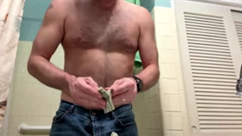 Snapshot of zaddykendoll chatting on February 2026 12:47:02 AM Aiden online show from February 2026 12:47:02 AM