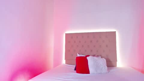 Zafiro Brown online show from October 2025 12:14:01 PM